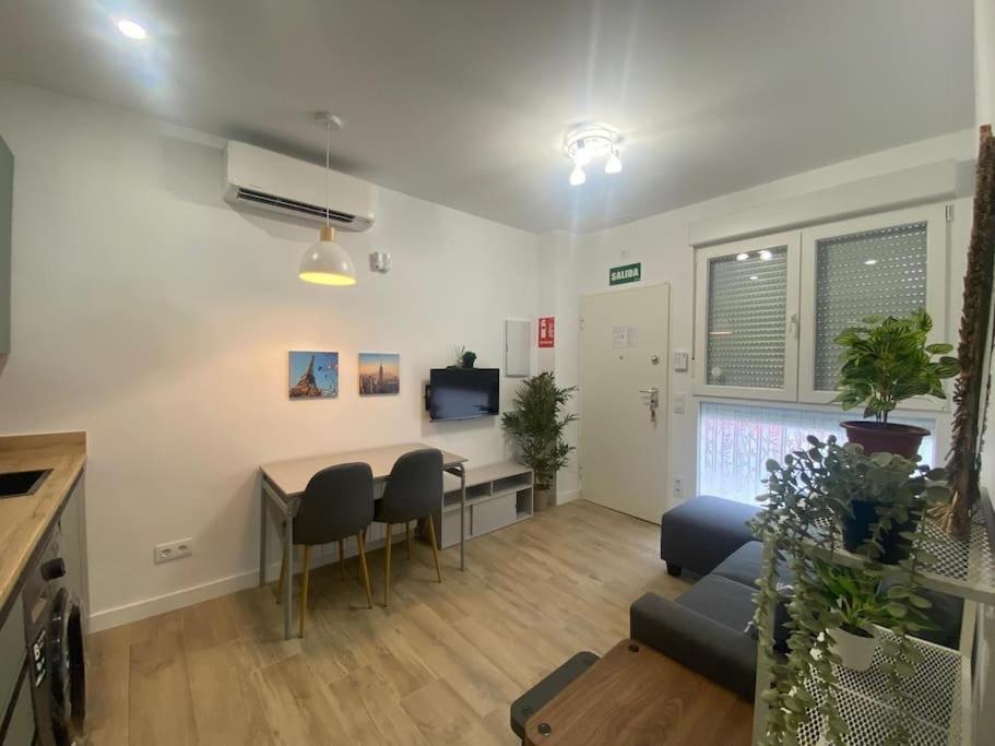 Apartamento En Villa De Vallecas Madrid Exterior photo