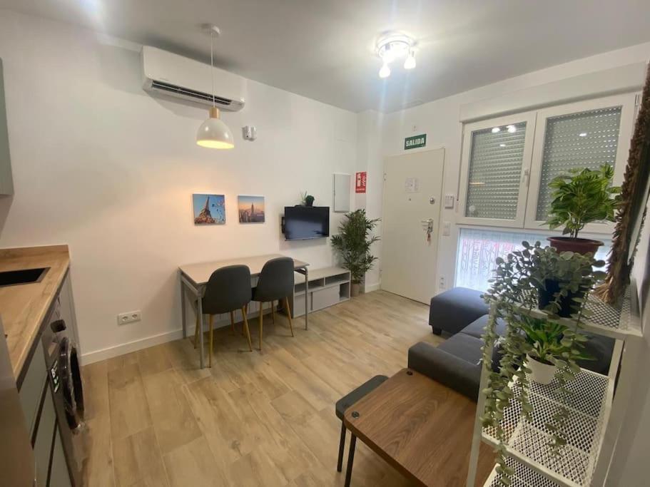 Apartamento En Villa De Vallecas Madrid Exterior photo